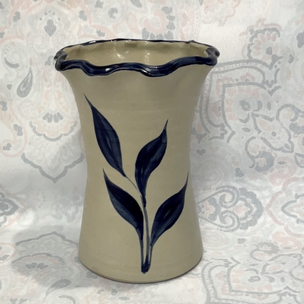 Williamsburg Pottery vase. 1994 Salt glaze.